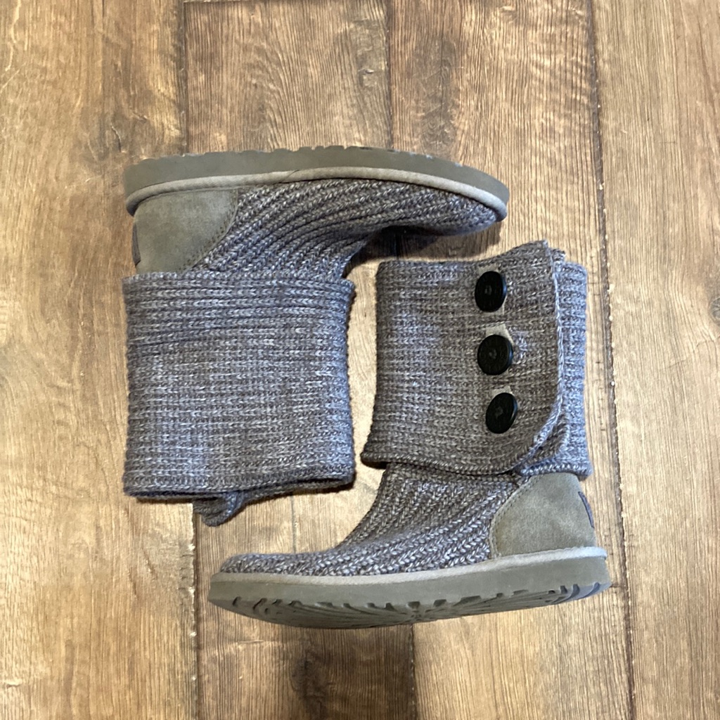 Knit Ugg